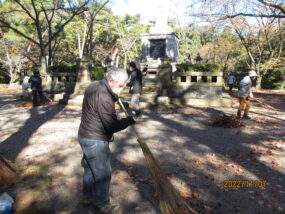 和田山史跡公園清掃１